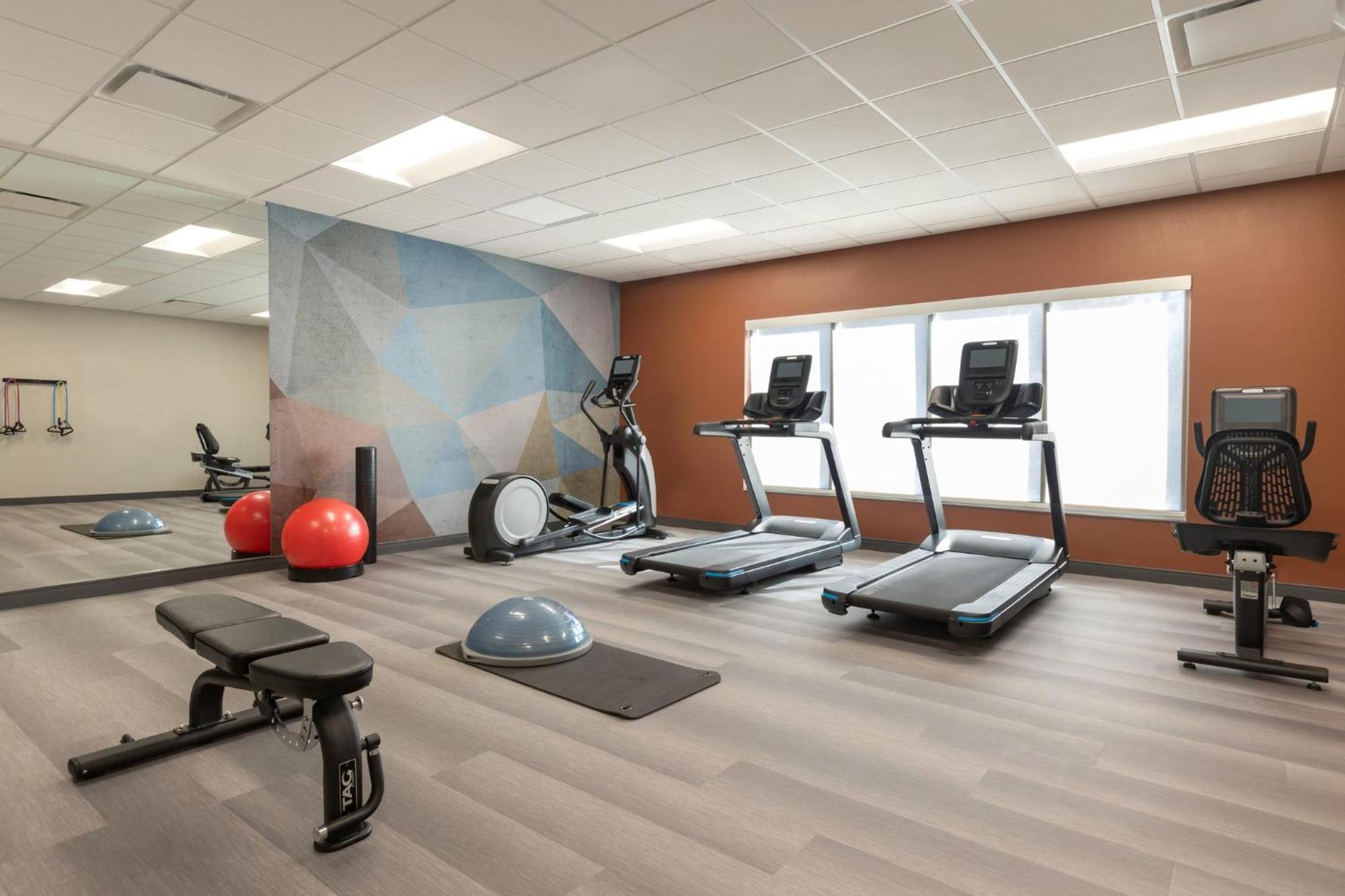 Candlewood Suites Pittston By Ihg Экстерьер фото